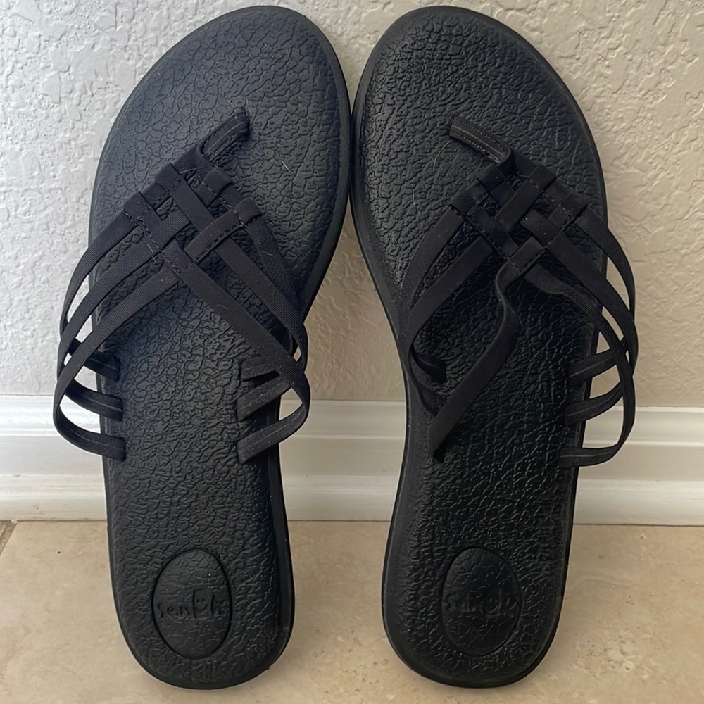 Sanuk Yoga Salty Flip Flops size 8